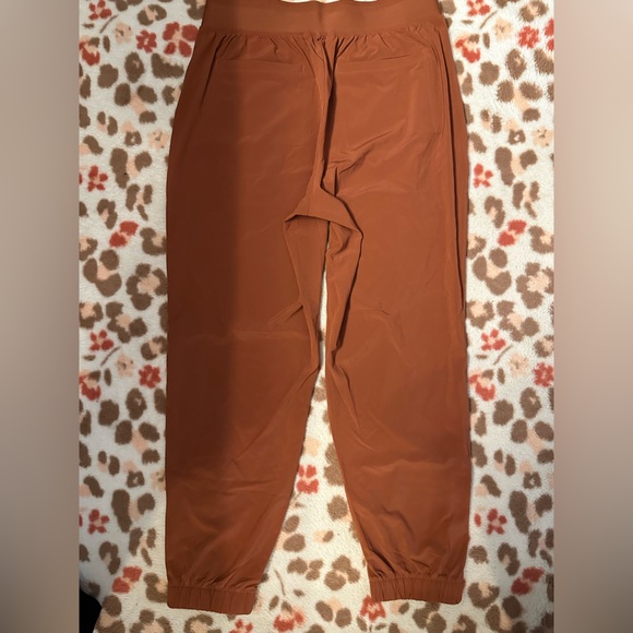 Athleta Terracotta Pants - Picture 5 of 5